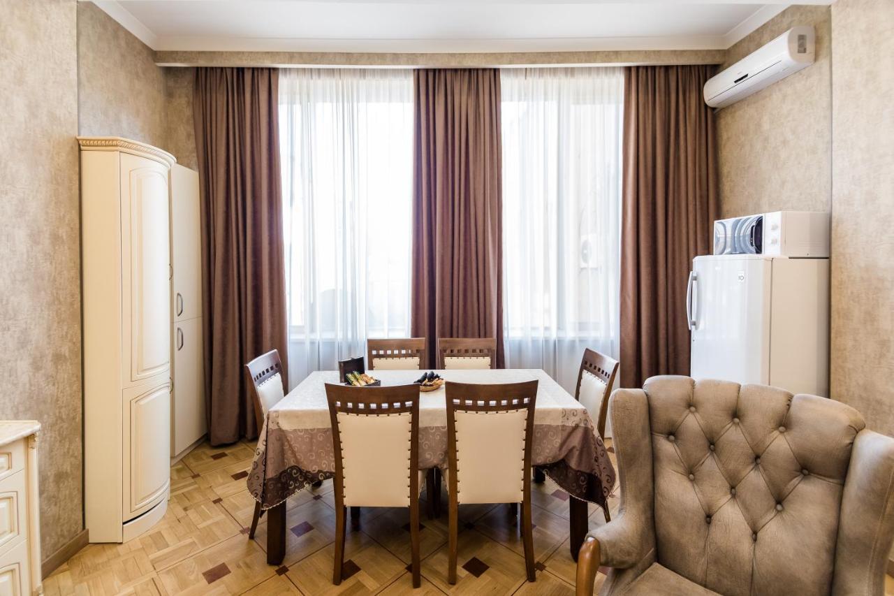Dat Exx Apartments On Marjanishvili Tbilisi Eksteriør billede